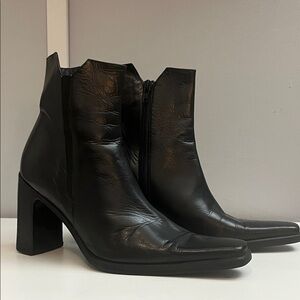 Chic Black Leather Heeled Boots
